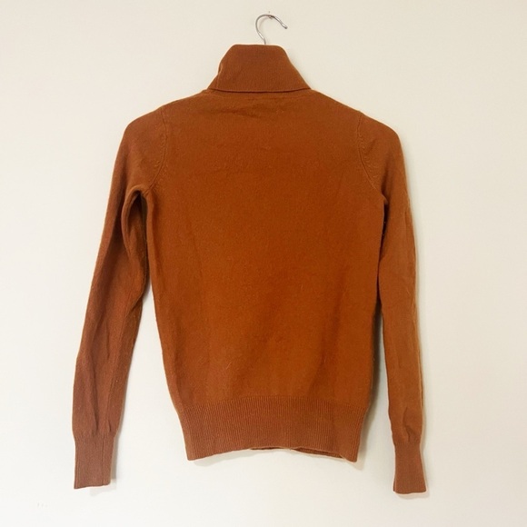 Neiman Marcus Cashmere Collection Turtleneck sweater - Picture 2 of 8